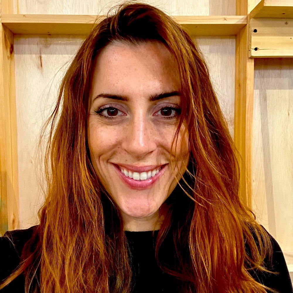 Meet your Posher, Alicia